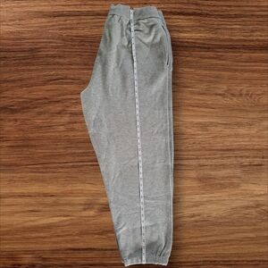 Men XL Bundle 🔥 GAP NWT Sweatpants and Under Armor Hoodie